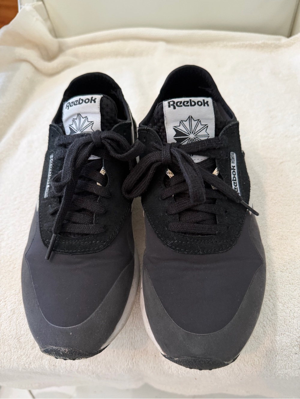 Reebok Men's Black Low-Top Sneakers